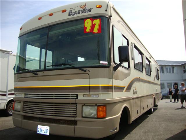 Used 1997 Fleetwood Bounder 34J Class A - Gas For Sale